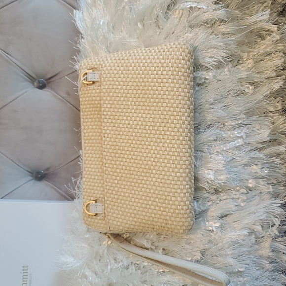 Hammitt Wristlet.. - Picture 6 of 11